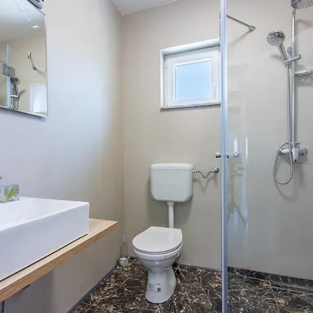 Apartment Happynest Novi Vinodolski