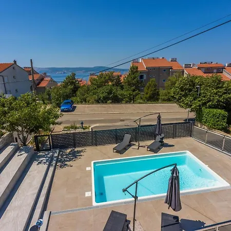 Happynest Apartment Novi Vinodolski