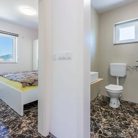 Happynest Apartment Novi Vinodolski