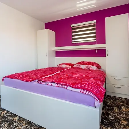 Apartment Happynest Novi Vinodolski